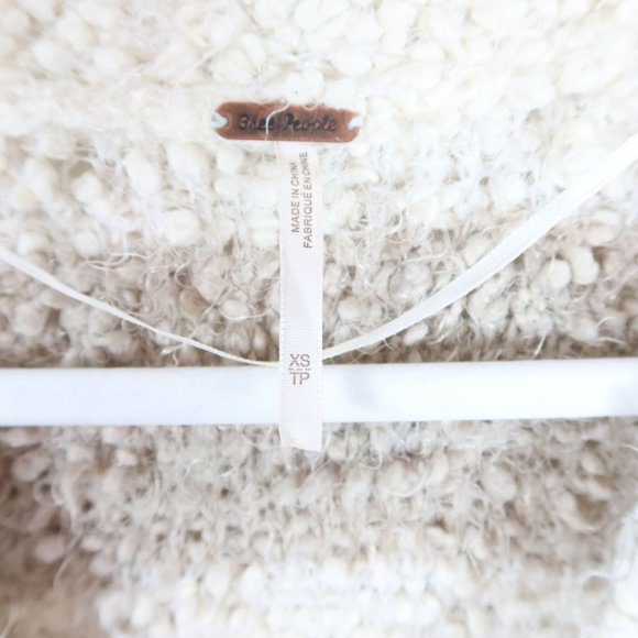 FREE PEOPLE Size XS Marshmallow Striped Fuzzy Boyfriend Slouchy Cardigan Sweater - Picture 5 of 5